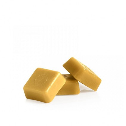 Cire traditionnelle Jaune en cubes 1Kg