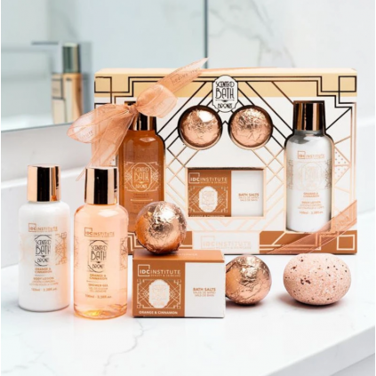Coffret Bain & Soin - 5 pièces - Orange épicée et cannelle